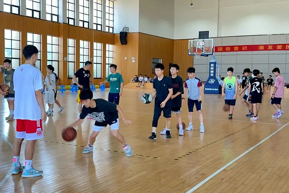 美国篮球训练计划一整套_0